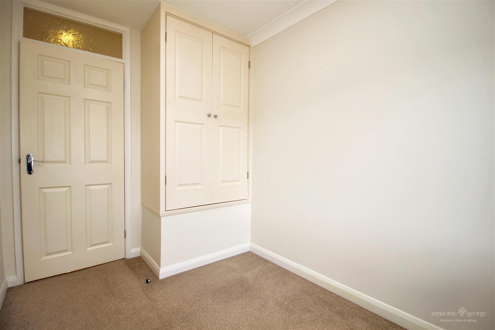 Underwood Road, Southcote, Reading